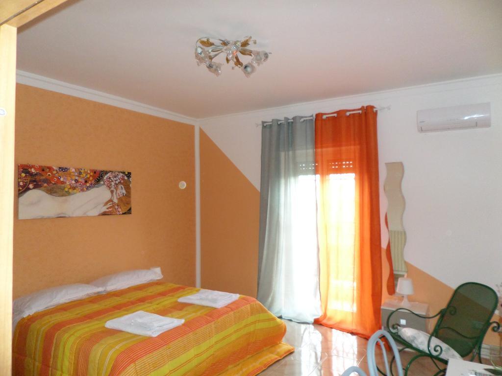 B&B Villino Lory Marino Habitación foto